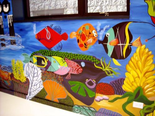 Charlie Harper wall mural underwater theme